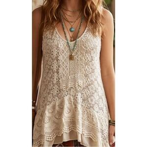 Johnny Was Ivory Boho Crocheted Open Lace Asymmetrical Ruffled Hem Top Size M